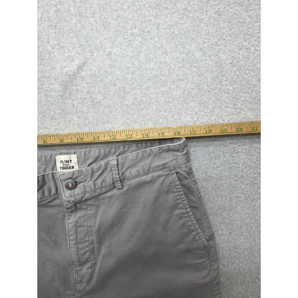 Flint And Tinder Shorts Mens 33 Gray Chino Stretch 11 Inseam Casual Summer - Picture 5 of 9